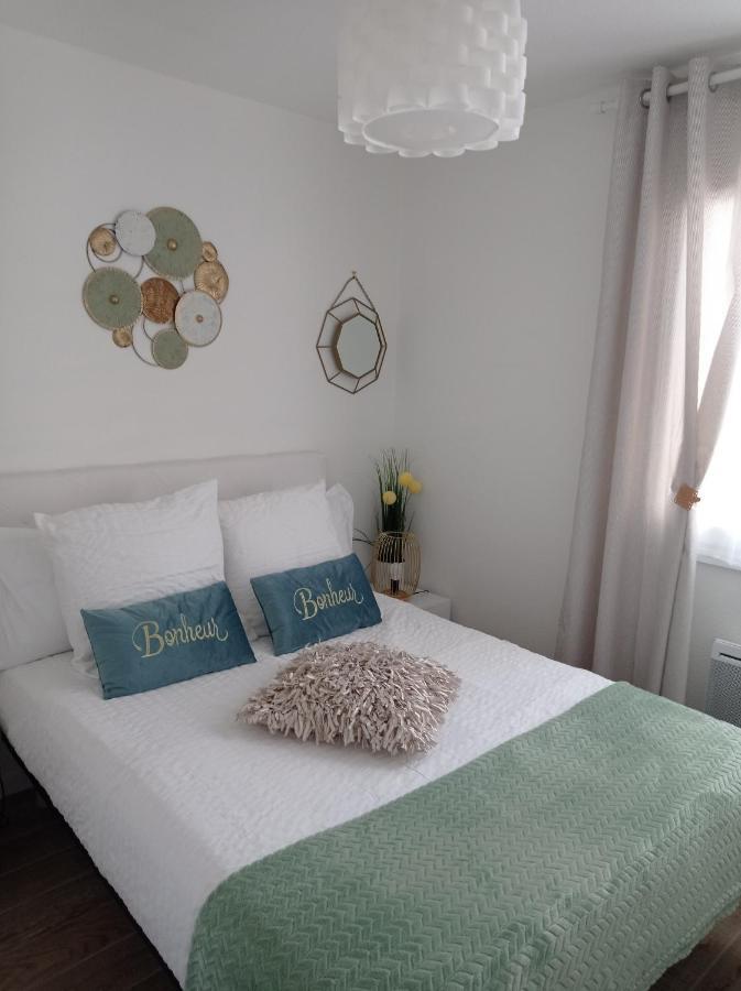 Appartement Jade Dans Residence Proche Tennis/ Centre Naturiste Agde Kültér fotó