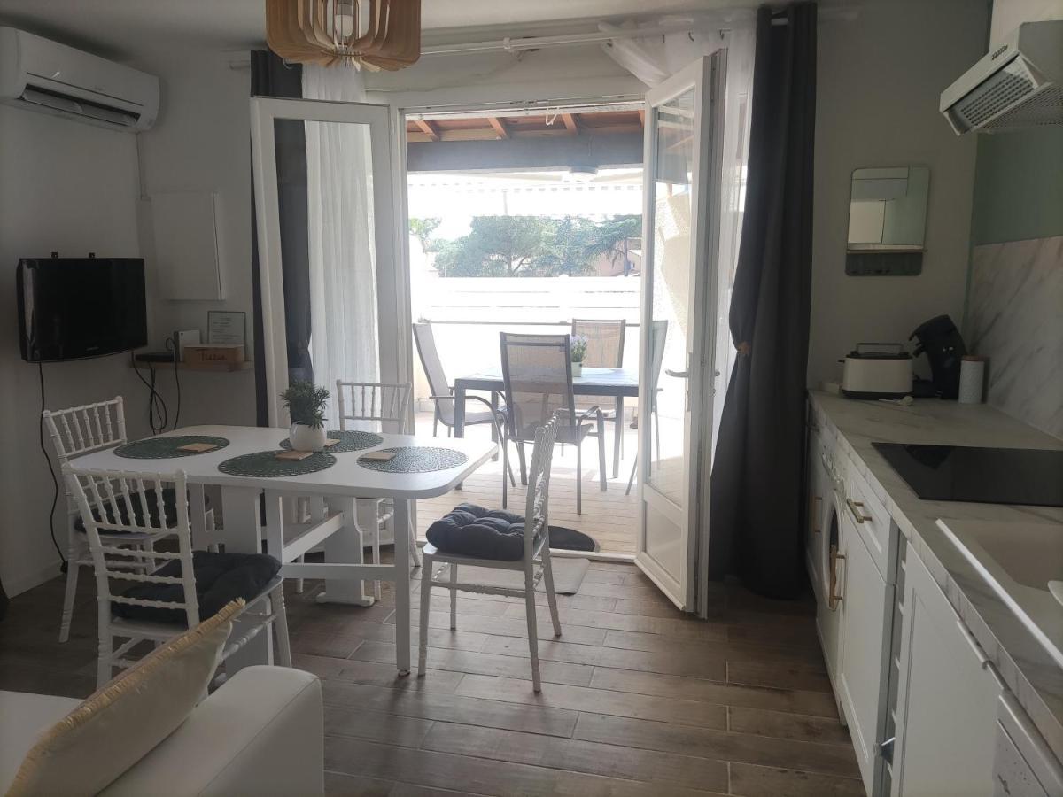 Appartement Jade Dans Residence Proche Tennis/ Centre Naturiste Agde Kültér fotó
